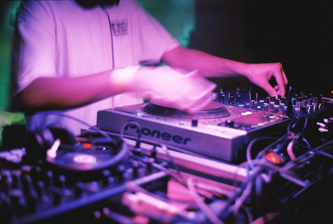 17 AVB MEETS DUNGEON, Moskalus